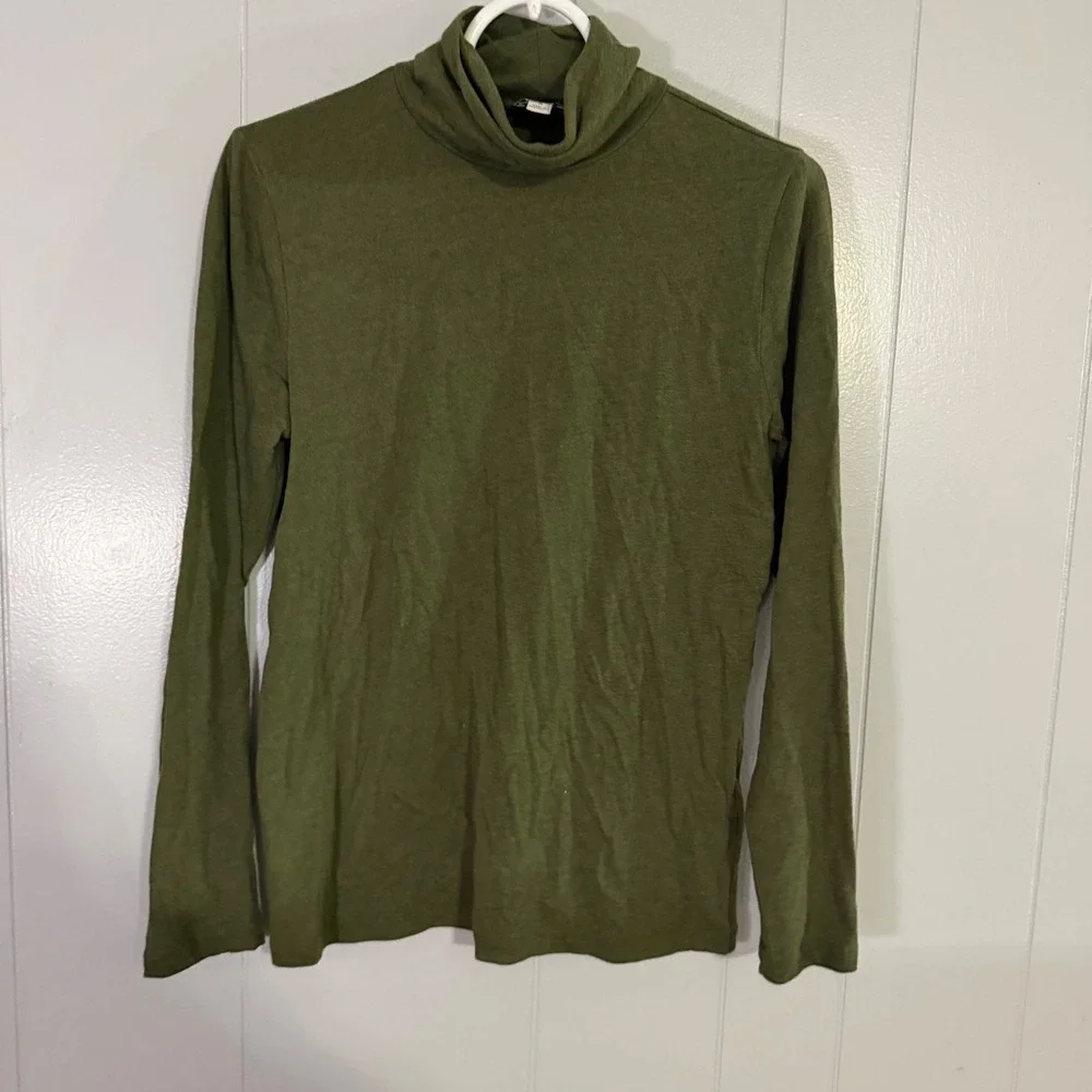 J.Crew Turtleneck Top Womens Small Olive Green Long‎ Sleeve Re-Imagined Cotton